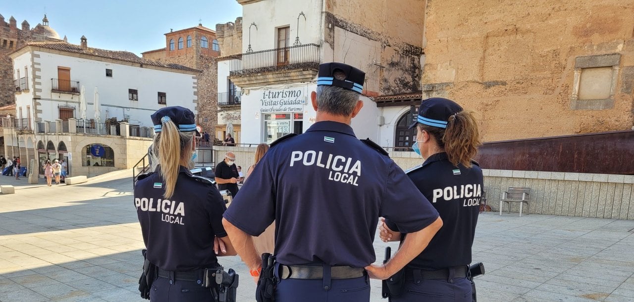 Policía Local de Cáceres. 