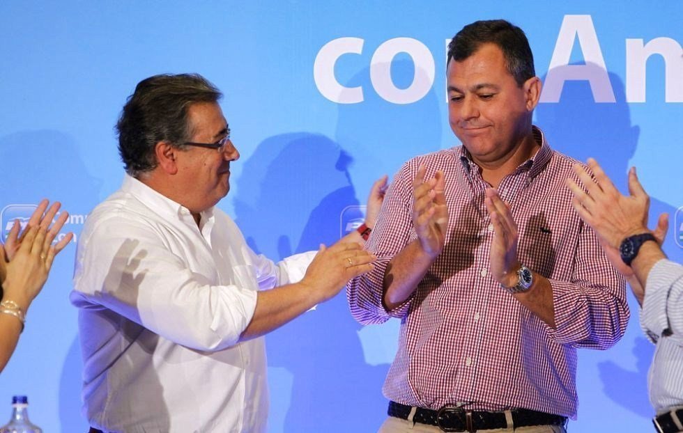 Los dirigentes sevillanos del PP Juan Ignacio Zoido y José Luis Sanz.