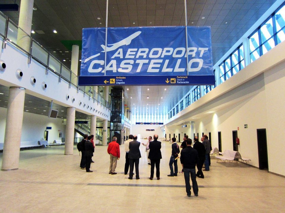 Uno de los vestíbulos del aeropuerto de Castellón.
