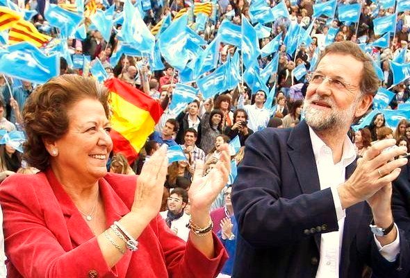 Rita Barberá y Mariano Rajoy, en un mitin del PP en Valencia.