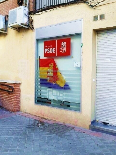 Fachada de la sede del PSOE en el distrito madrileño de Fuencarral.