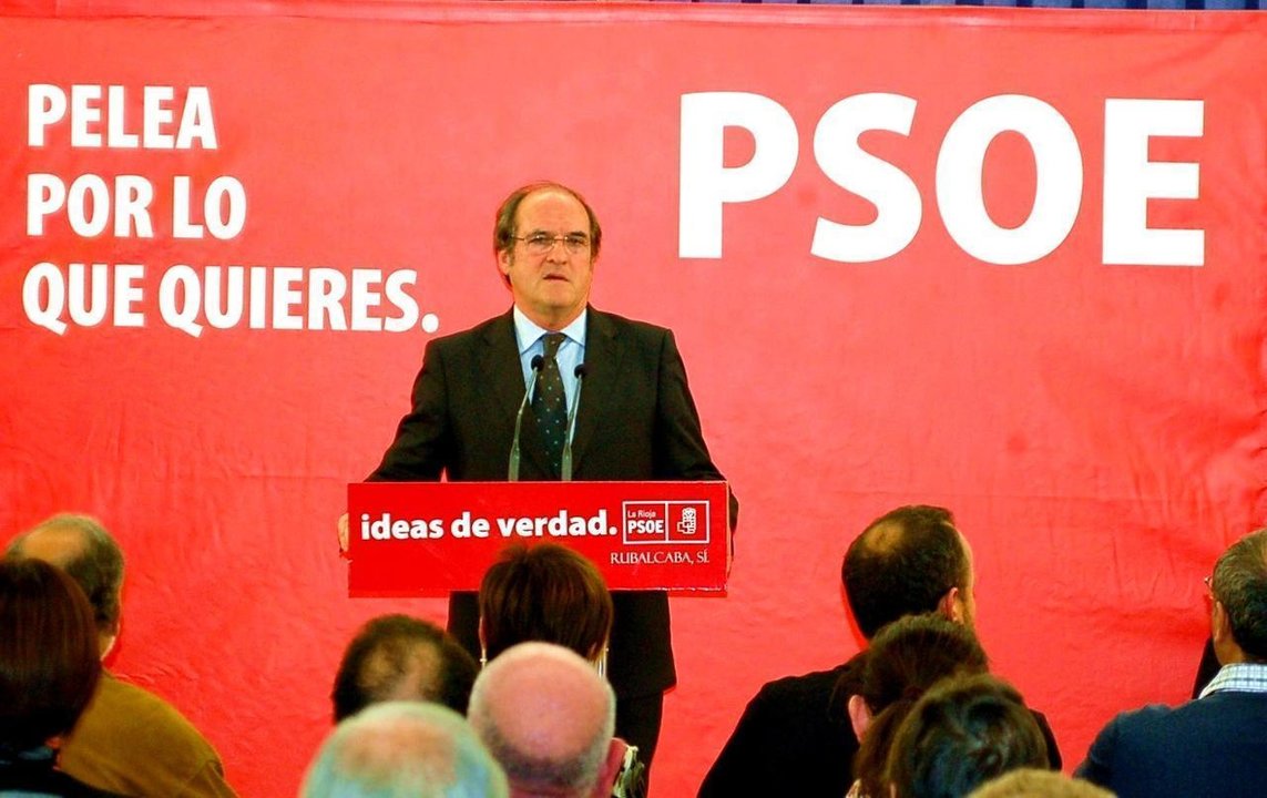 Ángel Gabilondo, en un acto del PSOE cuando era ministro de Educación.
