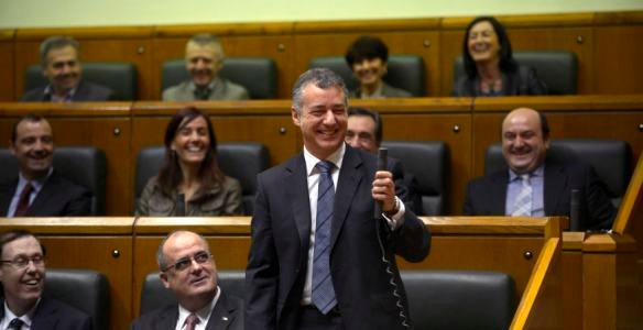 Íñigo Urkullu en el Parlamento Vasco.