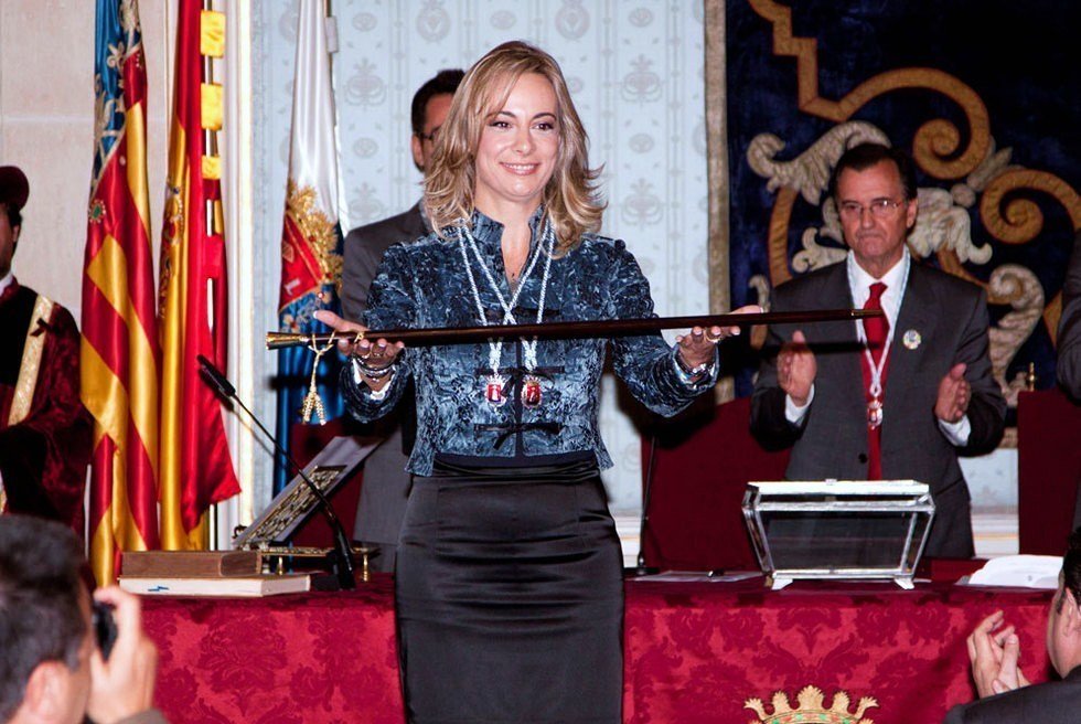Sonia Castedo toma posesión como alcaldesa de Alicante.