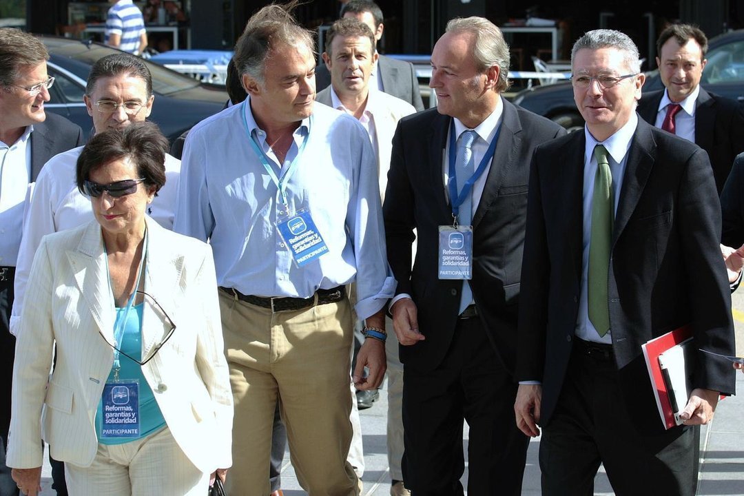 El presidente valenciano Alberto Fabra, con el ex ministro de Justicia Alberto Ruiz-Gallardón.