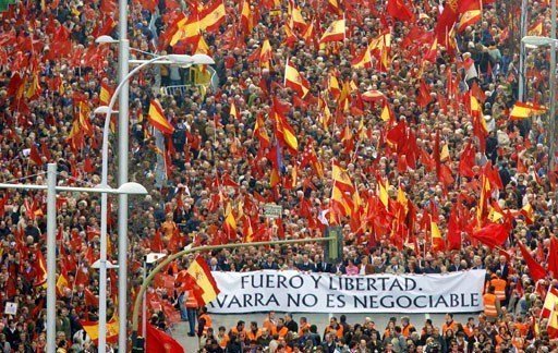 Manifestación en Pamplona por una Navarra "foral y española".