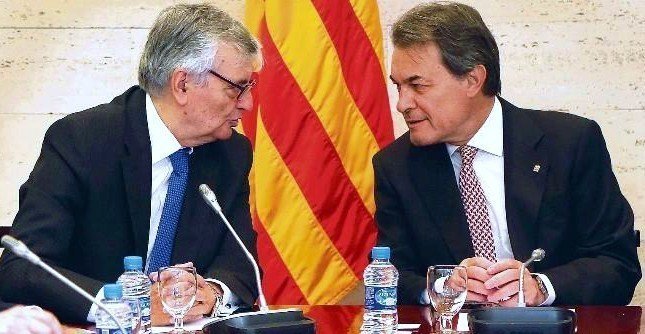 El fiscal general del Estado, Eduardo Torres-Dulce, en una reunión con Artur Mas.