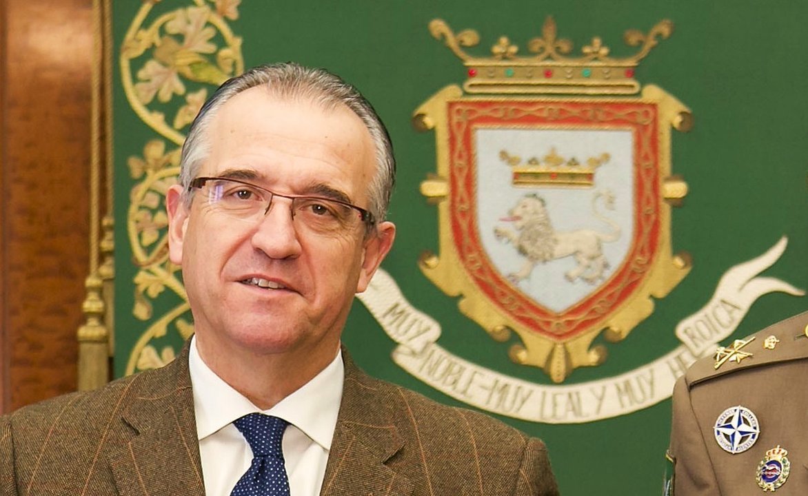 Enrique Maya, alcalde de Pamplona.