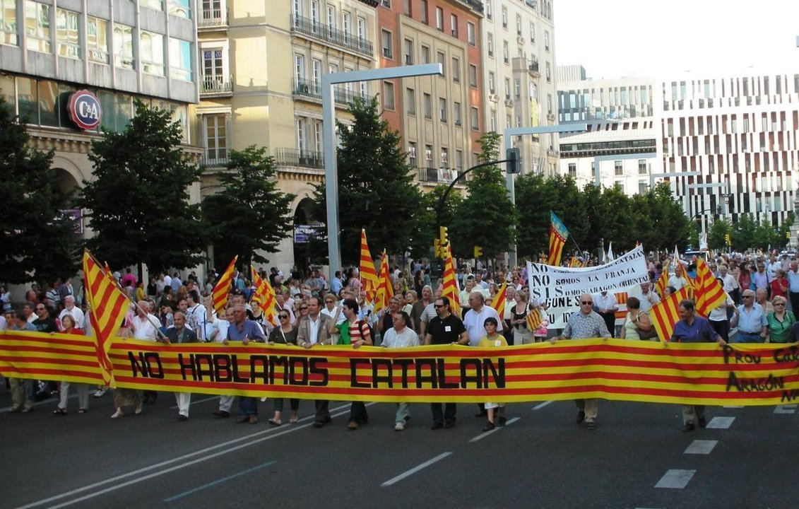 Manifestación de la Plataforma No Hablamos Catalán