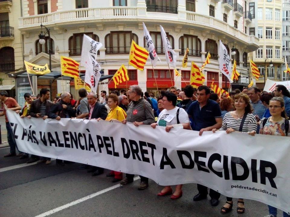 Protesta de la Plataforma por el Derecho a Decidir en la Comunidad Valenciana