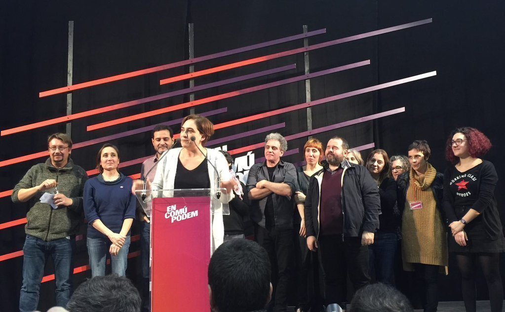 Ada Colau celebra los resultados de En Comú Podem (Fotografía: @EnComu_Podem)