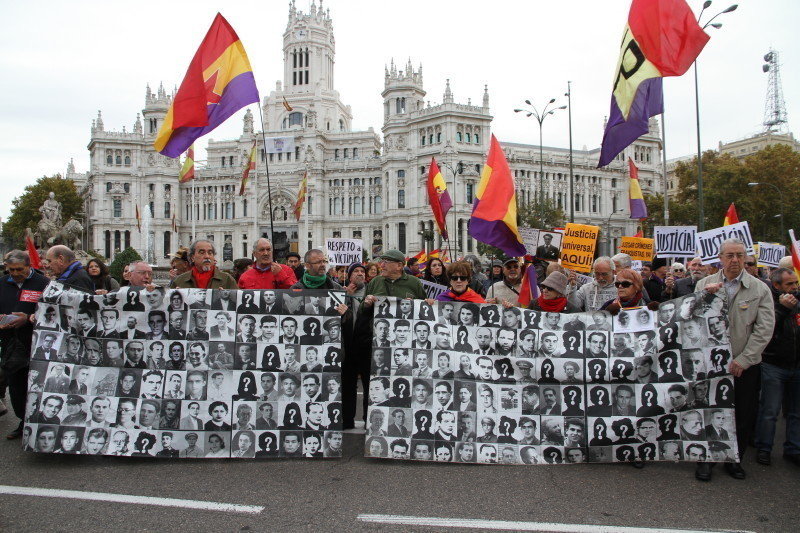 Manifestación en Madrid de plataformas por la memoria histórica.