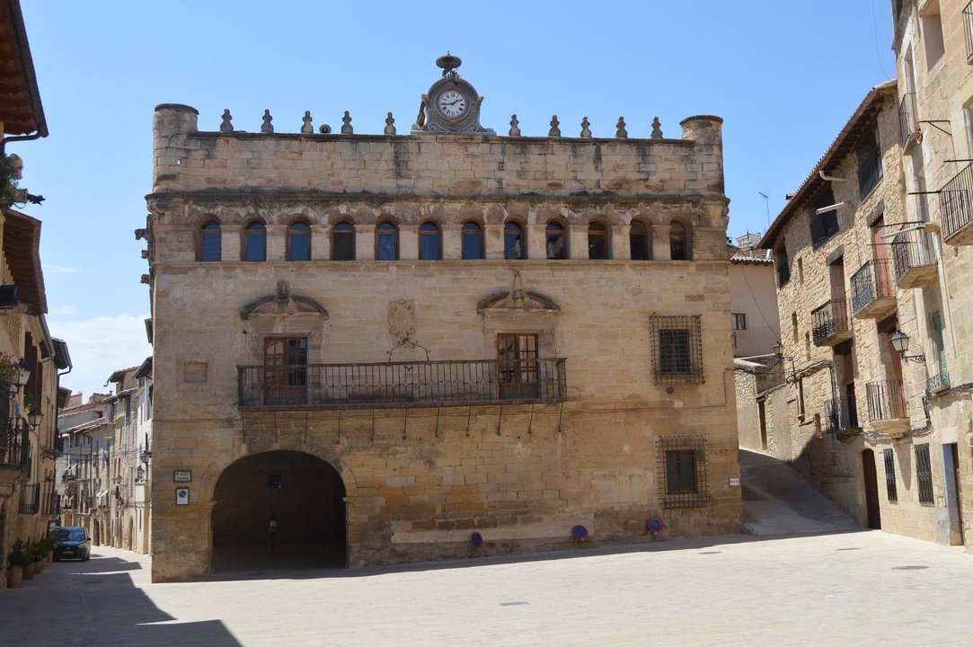 Ayuntamiento de La Fresneda, en Teruel