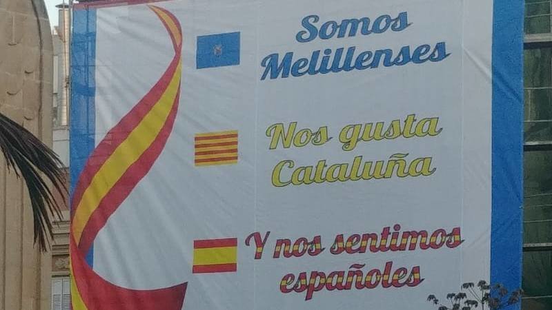 Cartel en Melilla apoyando a Cataluña.