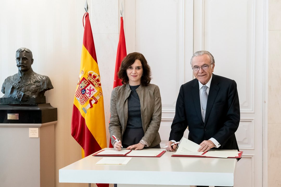 Firma La Caixa y Comunidad de Madrid