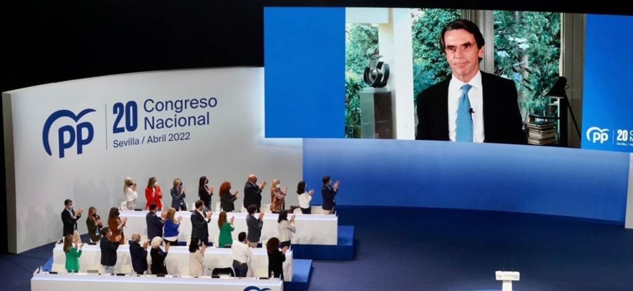El expresidente del Gobierno José María Aznar interviene en el XX Congreso del PP que se celebró en Sevilla.