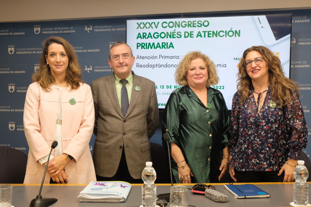 Laia Homedes, Leandro Catalan, Me rcedes Ortín y Elena Asso, en la presentación del 35 Congreso Arag ones de Atencion Primaria (1)