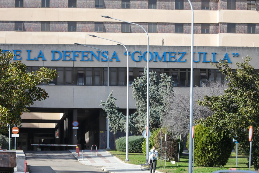 Sancionado un comandante médico del Hospital Gómez Ulla por negarse a trabajar en Cardiología mientras tenía una consulta privada.