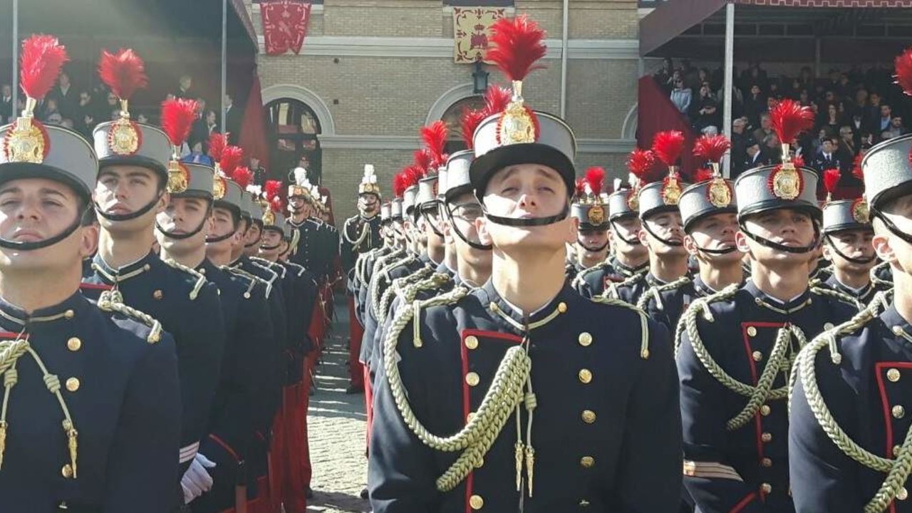 Alumnos de la Academia General Militar, de Zaragoza (Foto- Flickr Ejército de Tierra). 