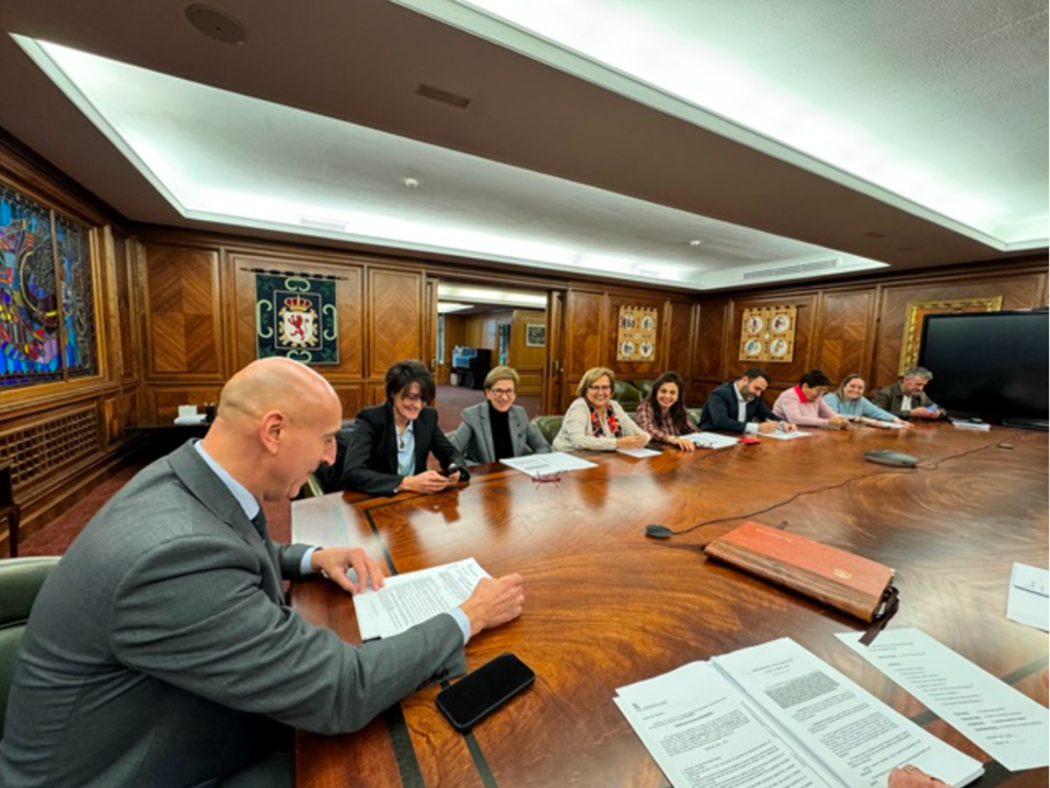 El Ayuntamiento de León invertirá 250.000 euros en educación, igualdad y juventud
