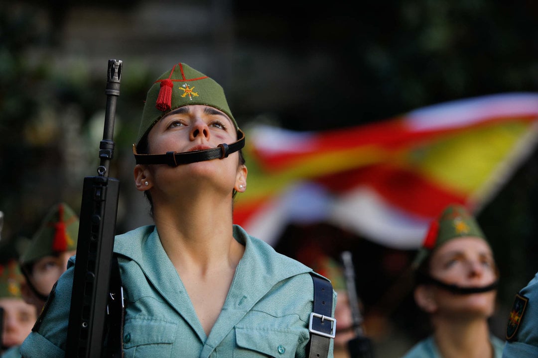 Desfile de la Legión en Granada (Foto- Álex Cámara : Europa Press). 