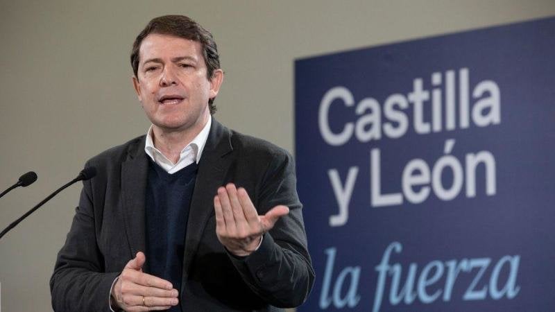 El presidente de la Junta de Castilla y León, Alfonso Fernández Mañueco, en un mitin en Ávila. Europa Press. Foto de archivo.