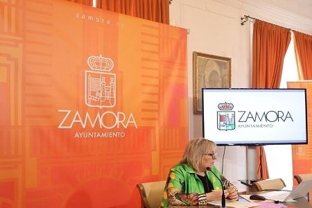El Ayuntamiento de Zamora presenta su nueva identidad corporativa, con un diseño más moderno pero que mantiene la “esencia” de la imagen anterior  