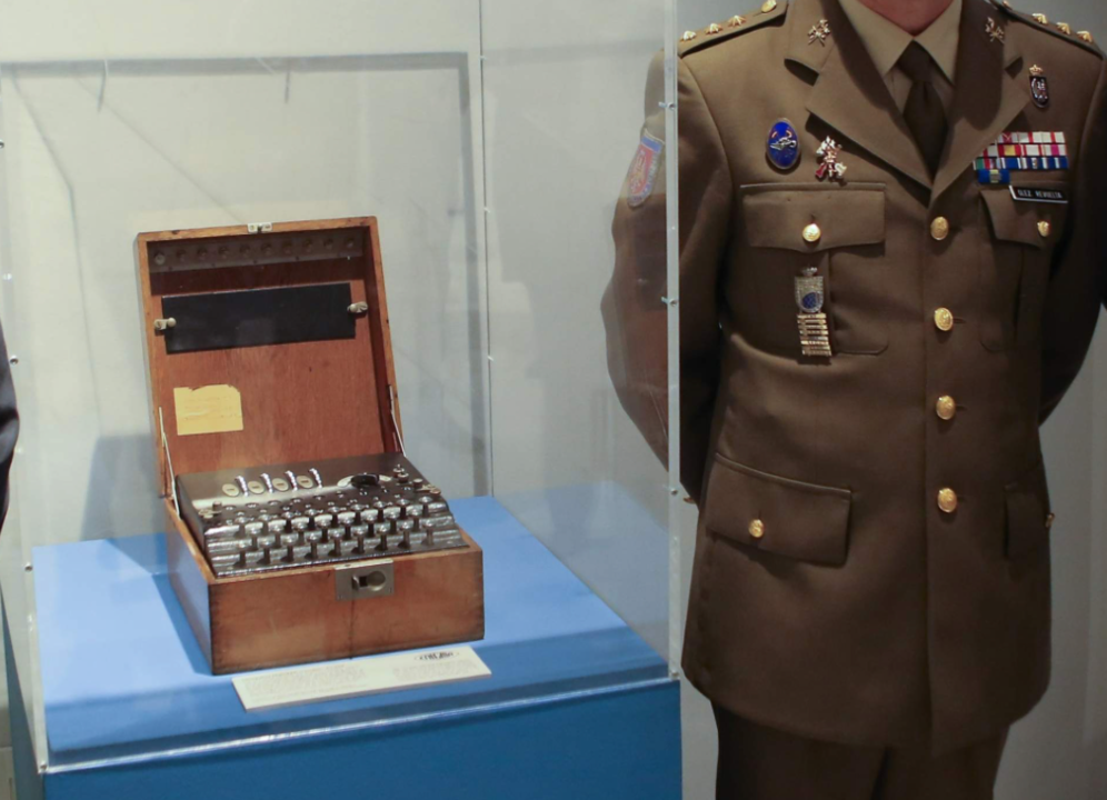 Máquina Enigma expuesta en un museo de Sevilla (Foto: Eduardo Briones / Europa Press).