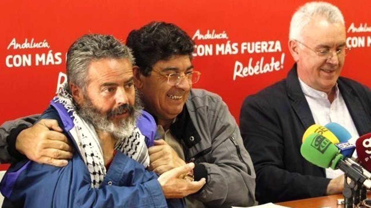 Juan Manuel Sánchez Gordillo, Diego Valderas y Cayo Lara, en un acto de Izquierda Unida.