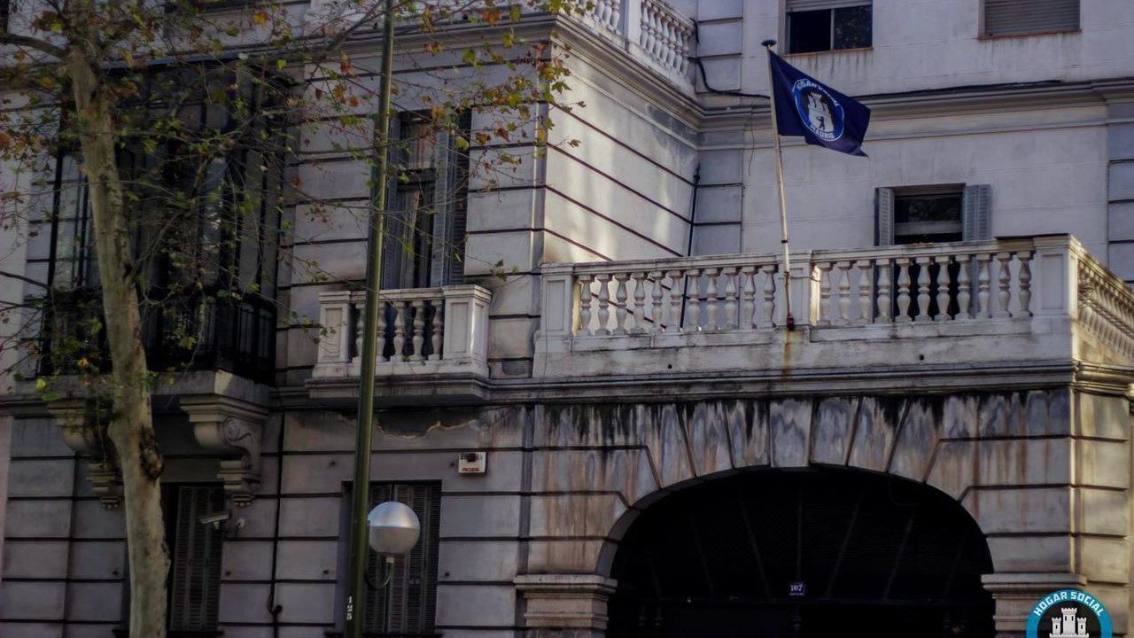 Palacete de la calle Velázquez okupado por Hogar Social Madrid.