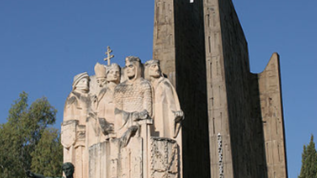 Monumento por las batallas de Navas de Tolosa