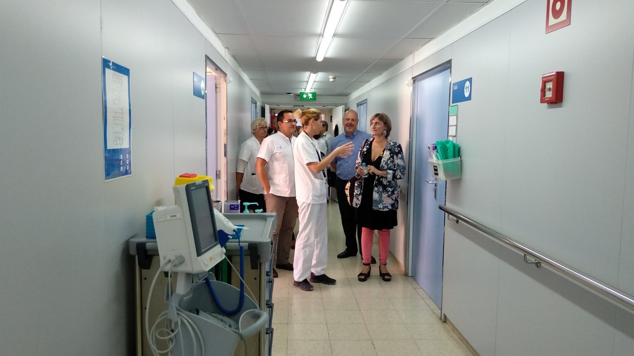 La consellera de Salud de la Generalitat, Alba Vergés, visita el Esic del Hospital Dos de Maig de Barcelona