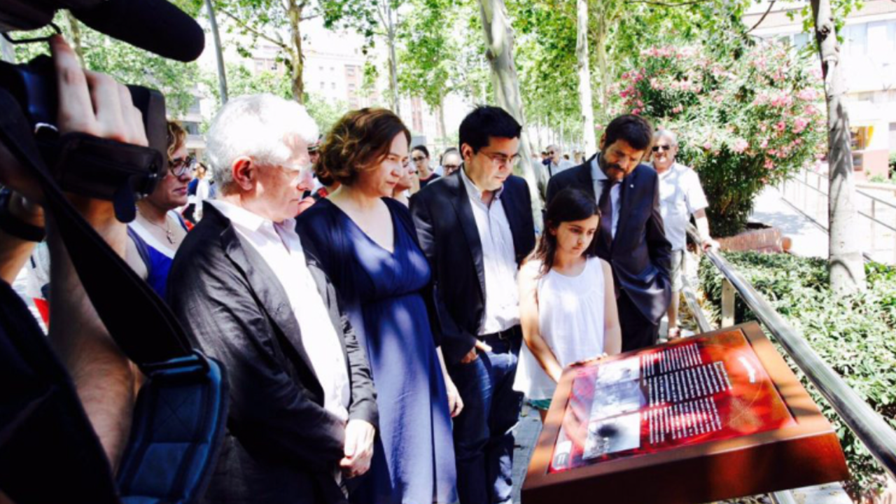 ARCHIVO- Ada Colau en el 30º homenaje a las víctimas del atentado de Hipercor 