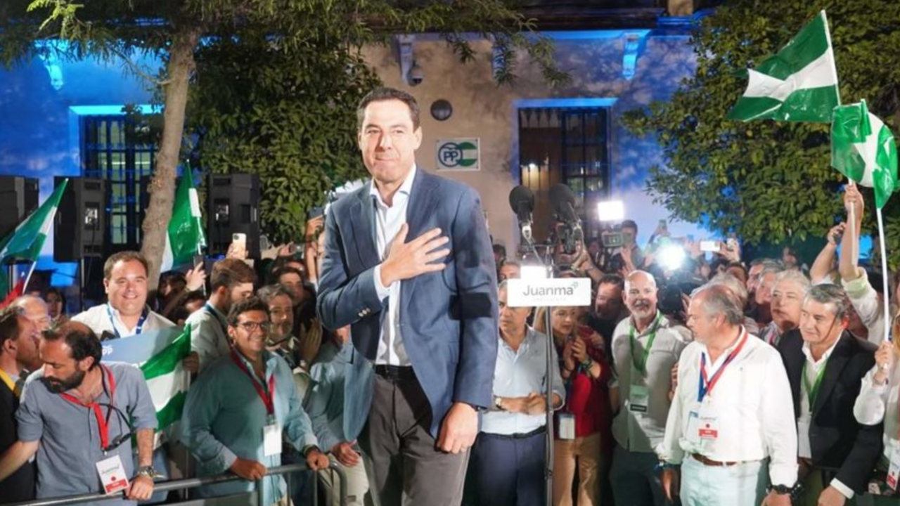 Juanma Moreno, tras su triunfo en las elecciones autonómicas de este domingo.