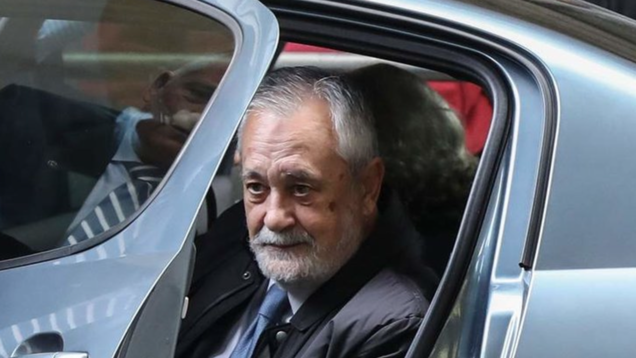 José Antonio Griñán, a su llegada a una jornada del juicio por los ERE (Foto: María José López / Europa Press).