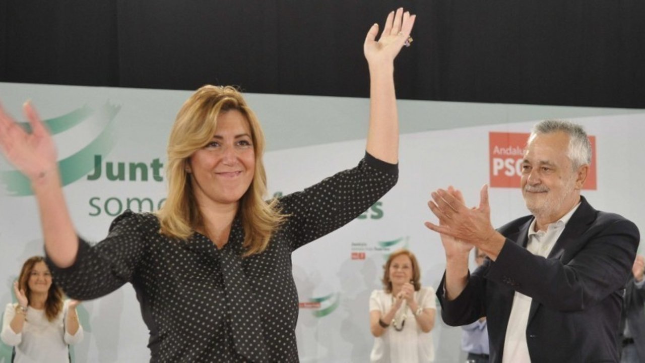 La presidenta de la Junta de Andalucía, Susana Díaz, y su predecesor, José Antonio Griñán, en un mitin del PSOE.