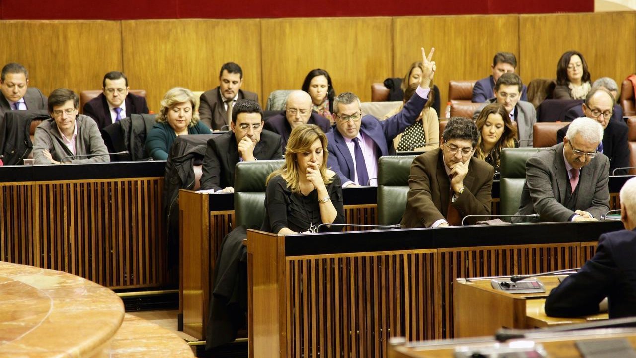 Bancada socialista en el Parlamento de Andalucía.
