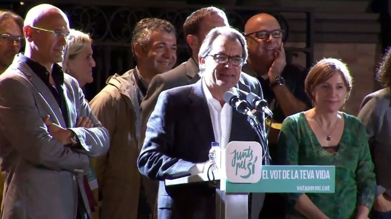 Artur Mas celebra el resultado de Junts pel Sí el 27-S