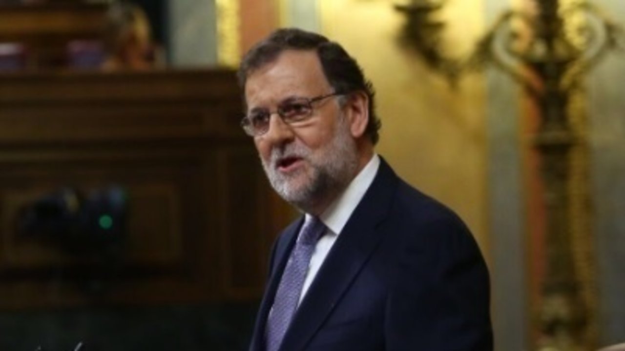 Mariano Rajoy interviene en el debate de investidura.