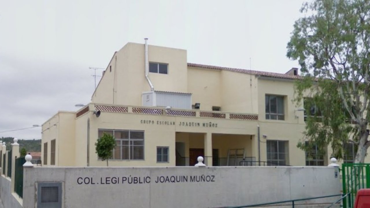 Colegio público de Turis (Valencia).