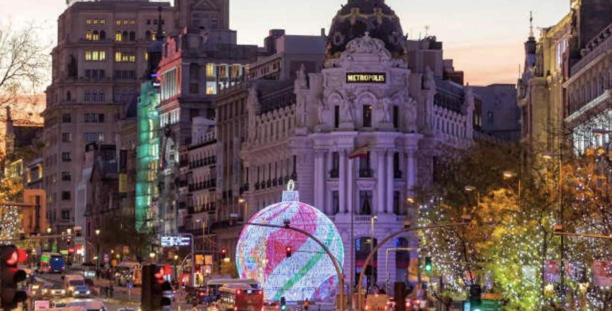 Alumbrado de Navidad en Gran Vía. Ayuntamiento de Madrid